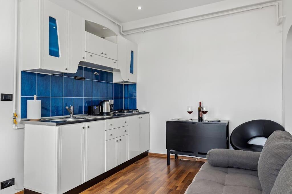 Bamboo Ultra Central Apartment Бухарест Екстер'єр фото